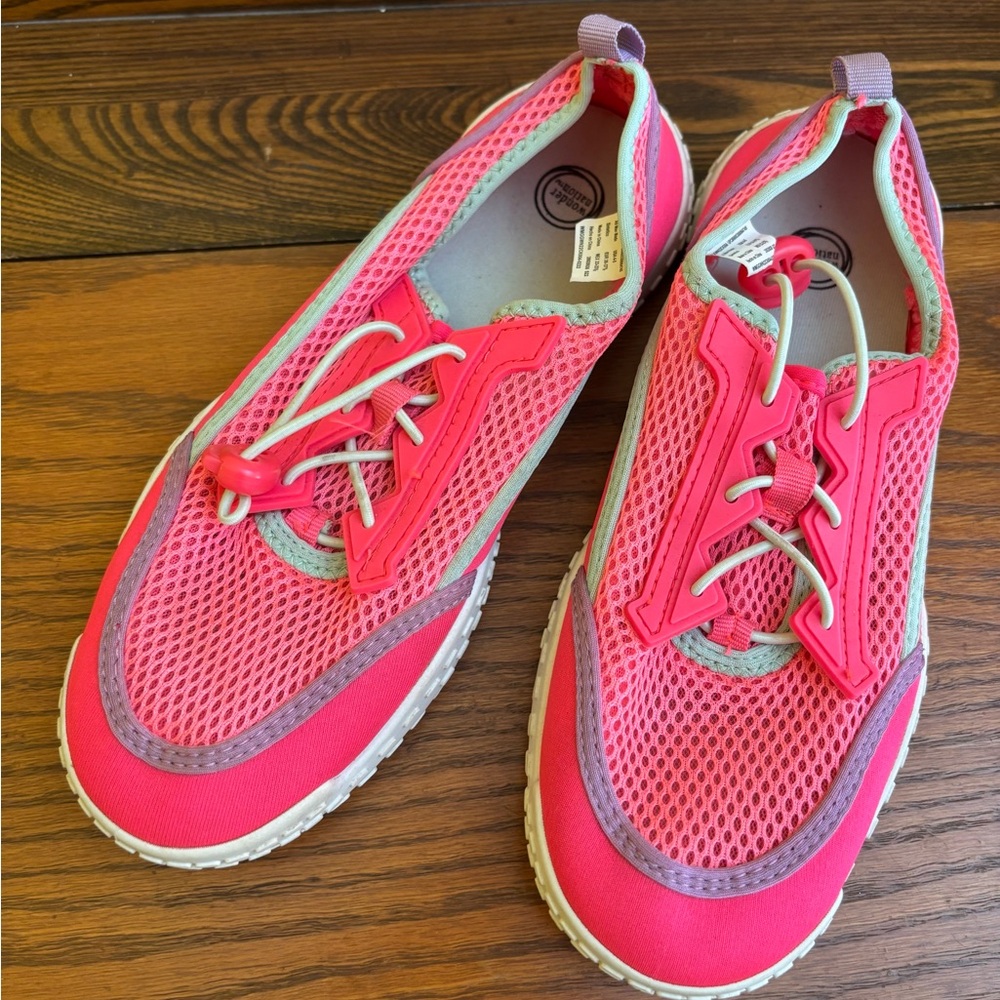 Wonder Nation Kids Pink Water Shoes